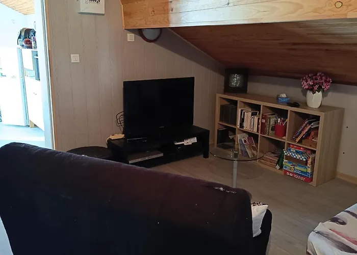 Chez Sylvia Апартаменты *